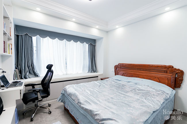 134㎡四居室，新中式與現(xiàn)代風結(jié)合，這樣的生活方便又美好